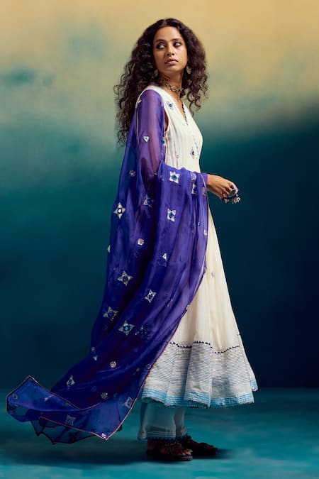 Buy_Karishma Khanduja Bareilly_Cream Kota Doria, Organza Mirrors, Embroidery V-neck Angarkha Anarkali Pant Set _Online_at_Aza_Fashions