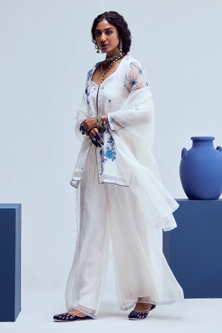 Shop_Karishma Khanduja Bareilly_Cream Organza Embroidery Asymmetric Short Kurta Pant Set _Online_at_Aza_Fashions