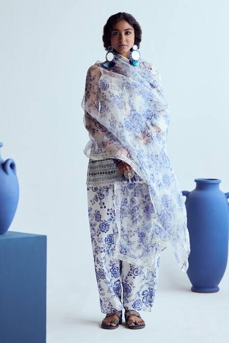 Karishma Khanduja Bareilly_Cream Chanderi, Organza Mirrors, Embroidery Round Neck Kurta Salwar Set _Online_at_Aza_Fashions