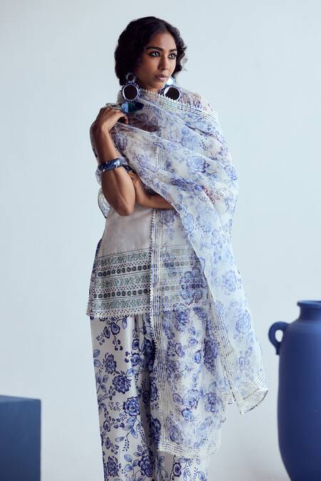 Buy_Karishma Khanduja Bareilly_Cream Chanderi, Organza Mirrors, Embroidery Round Neck Kurta Salwar Set _Online_at_Aza_Fashions