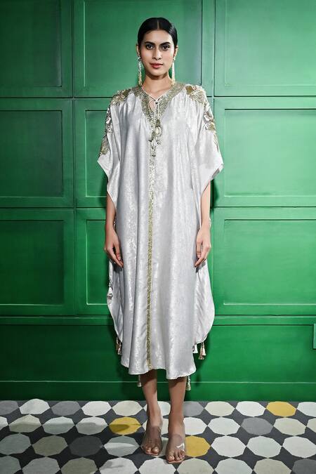 Keith Gomes Silver Linen Embroidery Sleeve Kaftan Online at Aza Fashions Keith Gomes_Silver Linen Embroidery Sleeve Kaftan _Online_at_Aza_Fashions
