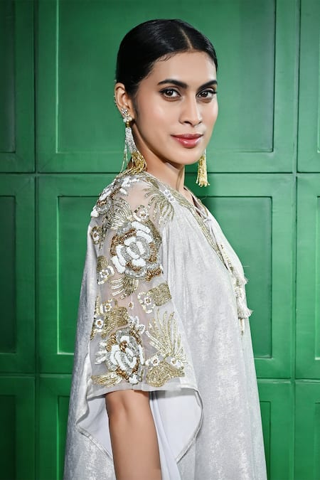 Shop Keith Gomes Silver Linen Embroidery Sleeve Kaftan Online at Aza Fashions Shop_Keith Gomes_Silver Linen Embroidery Sleeve Kaftan _Online_at_Aza_Fashions