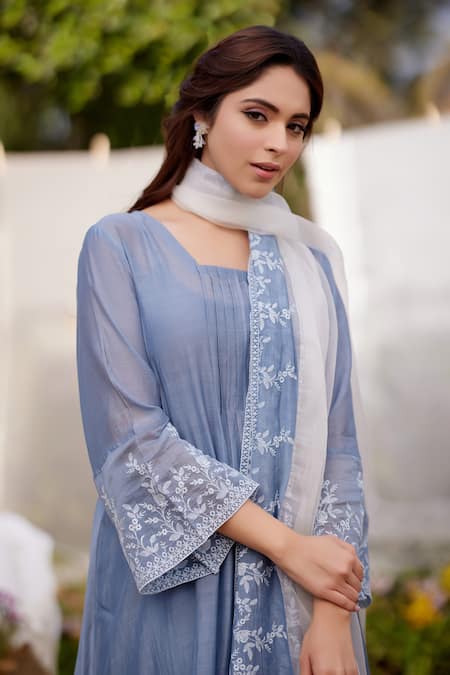 Naaz By Noor Blue Chanderi Cotton, Cotton, Organza African Lily Field Border Kurta Set at Aza Fashions Naaz By Noor_Blue Chanderi Cotton, Cotton, Organza African Lily Field Border Kurta Set _at_Aza_Fashions