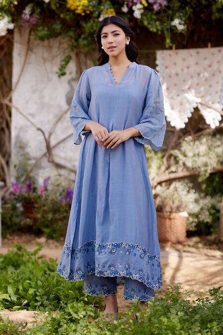 Naaz By Noor Blue Chanderi, Cotton, Organza African Lily Field Border A-line Kurta Set Online at Aza Fashions Naaz By Noor_Blue Chanderi, Cotton, Organza African Lily Field Border A-line Kurta Set _Online_at_Aza_Fashions