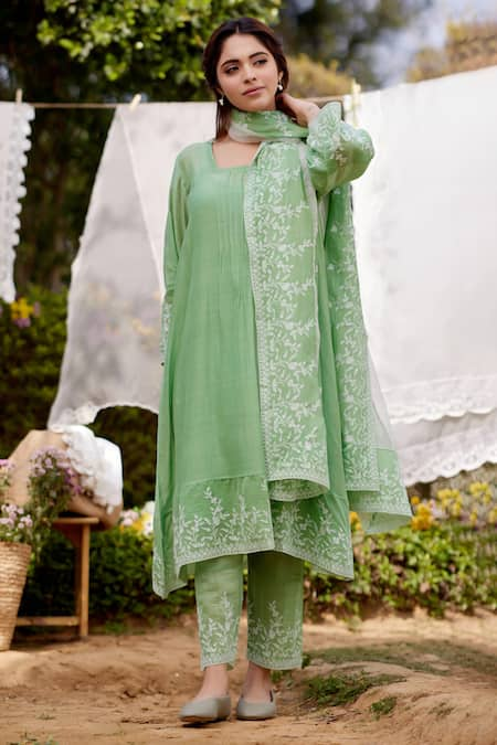 NAAZ BY NOOR Green Kurta Fine Cotton Chanderi Embroidery Thread Calla Lily Border Set 