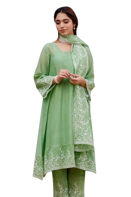 Buy Naaz By Noor Green Chanderi, Cotton, Organza Embroidery Square Calla Lily Border Kurta Set Buy_Naaz By Noor_Green Chanderi, Cotton, Organza Embroidery Square Calla Lily Border Kurta Set