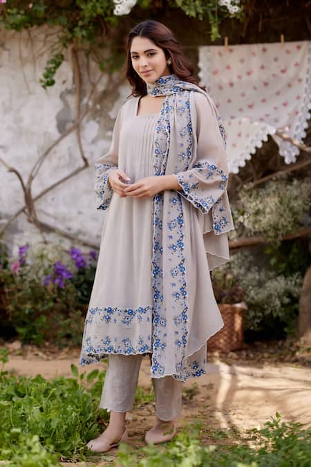 Buy Naaz By Noor Gray Chanderi, Cotton Embroidery Square Neck Grey Thread Kurta Set Online at Aza Fashions Buy_Naaz By Noor_Gray Chanderi, Cotton Embroidery Square Neck Grey Thread Kurta Set _Online_at_Aza_Fashions