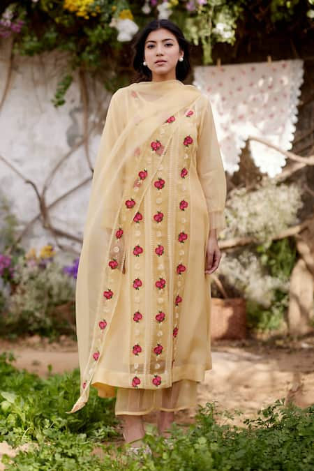 NAAZ BY NOOR Yellow Kurta Fine Cotton Chanderi Embroidery Thread Meringue Floral Set 