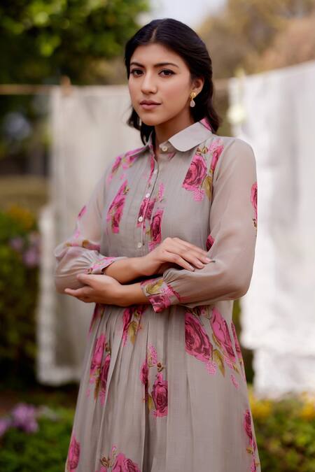 Naaz By Noor Pink Chanderi, Cotton Embroidery Collared Rose Field Print Kurta And Pant Set at Aza Fashions Naaz By Noor_Pink Chanderi, Cotton Embroidery Collared Rose Field Print Kurta And Pant Set _at_Aza_Fashions