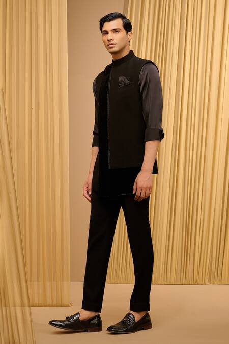 Tarun Tahiliani_Black Japanese Crepe Embroidered Tonal Panelled Waistcoat And Trouser Set _Online_at_Aza_Fashions
