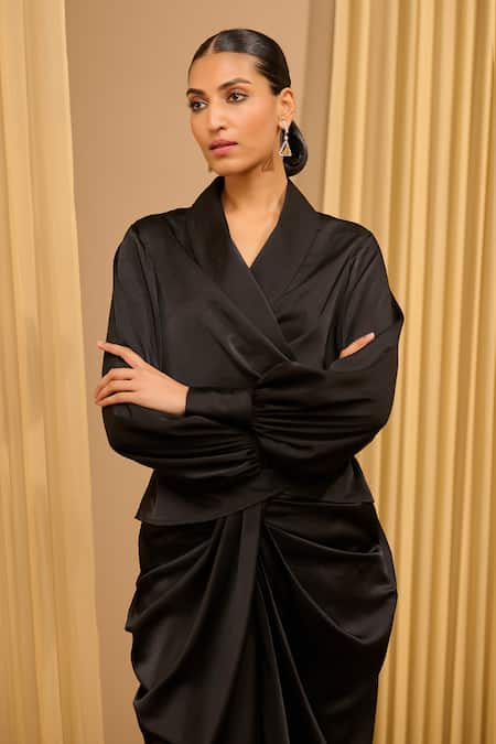 Buy_Tarun Tahiliani_Black Satin Solid Lapel Wrap-around Draped Top _Online_at_Aza_Fashions