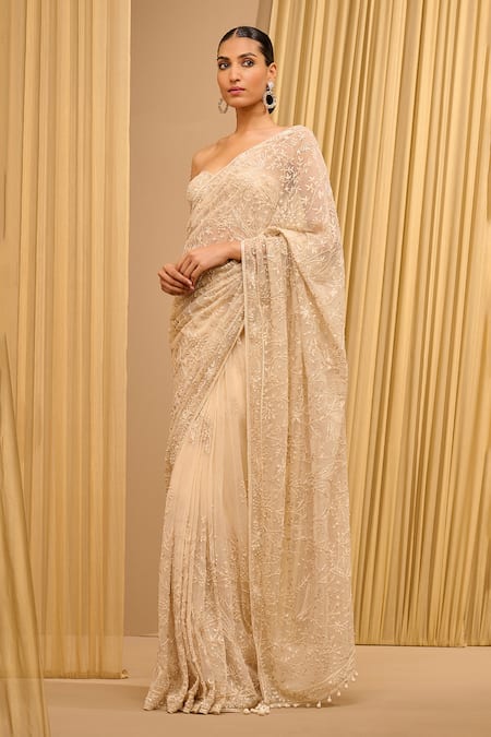 Shop Tarun Tahiliani Ivory Tulle Pearls, Sequins Sweetheart Neck Hand Embroidered Saree With Bustier Online at Aza Fashions Shop_Tarun Tahiliani_Ivory Tulle Pearls, Sequins Sweetheart Neck Hand Embroidered Saree With Bustier _Online_at_Aza_Fashions
