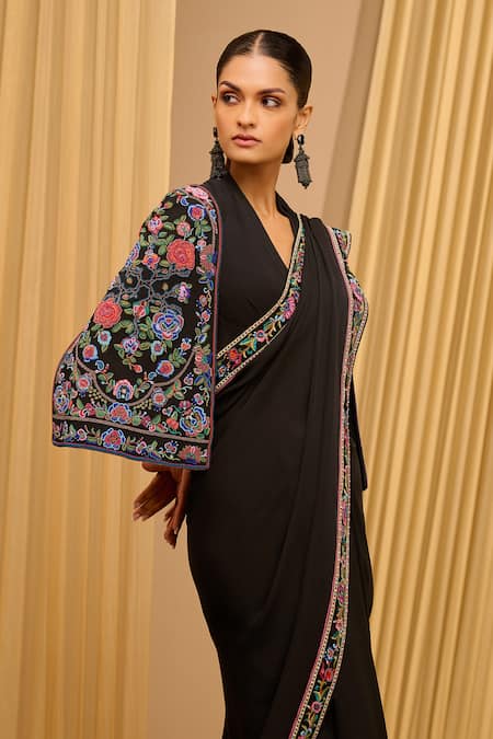 Buy_Tarun Tahiliani_Black Silk, Georgette Beads, Embroidery V-neck Saree With Cape Blouse _Online_at_Aza_Fashions
