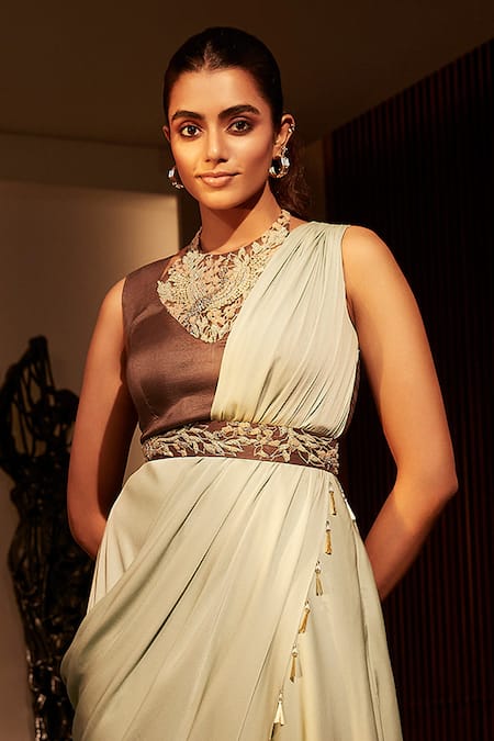 Babita Malkani Green Silk, Tulle, Georgette Cut Work, Colorblock Draped Saree Gown With Belt Online at Aza Fashions Babita Malkani_Green Silk, Tulle, Georgette Cut Work, Colorblock Draped Saree Gown With Belt _Online_at_Aza_Fashions