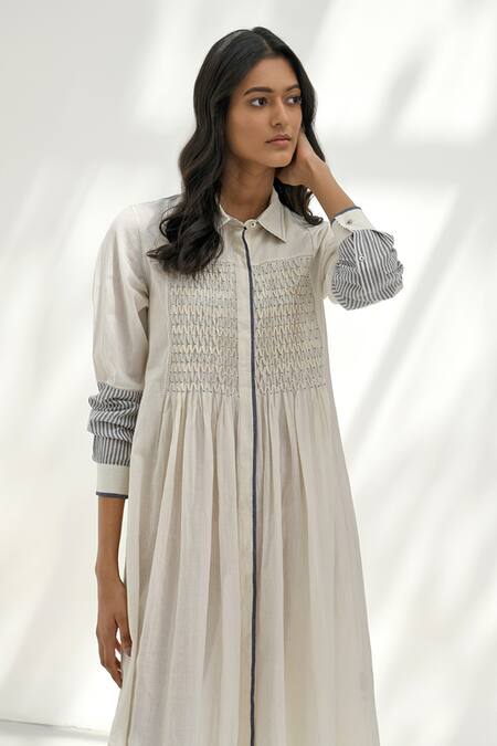Payal Pratap_Ivory Handloom Cotton Collared Acaria Smocked Dress _at_Aza_Fashions