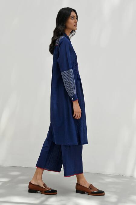 Payal Pratap_Blue Handloom Cotton Print Stripe Collar Anais Front Open Smocked Dress _Online_at_Aza_Fashions