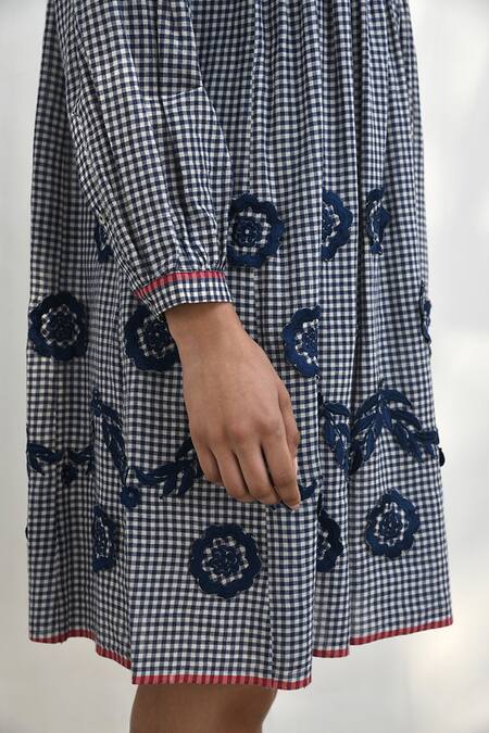 Shop_Payal Pratap_Blue Handloom Cotton Embroidery Floral Notched Round Demian Smocked Dress _Online_at_Aza_Fashions