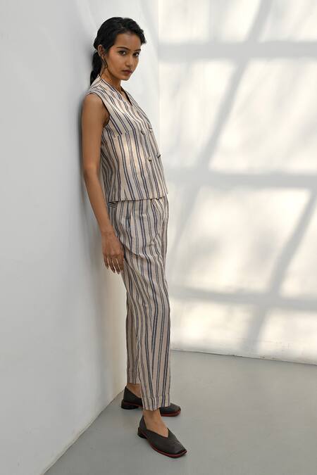 Payal Pratap_Beige Handloom Linen Stripe V Neck Elatos Waistcoat _Online_at_Aza_Fashions