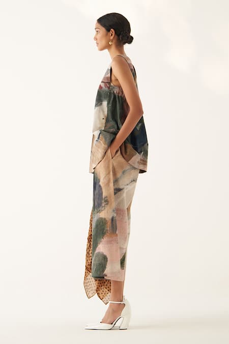 Buy_OFRIDA_Multi Color Cotton Embroidery V-neck Hand Painted Top With Pant _Online_at_Aza_Fashions