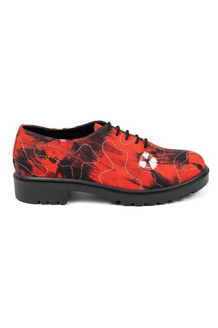 Buy_Jeetinder Sandhu_Red Tie-dye Print Shoes _Online_at_Aza_Fashions