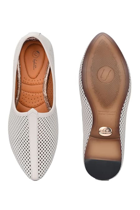 Buy_Lafattio_Ivory Malaga Perforated Jootis 