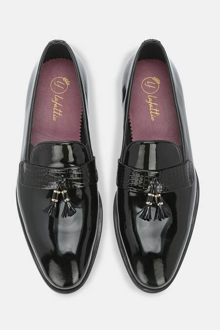 Buy_Lafattio_Black Ibiza Fringed Tassel Embellished Loafers 