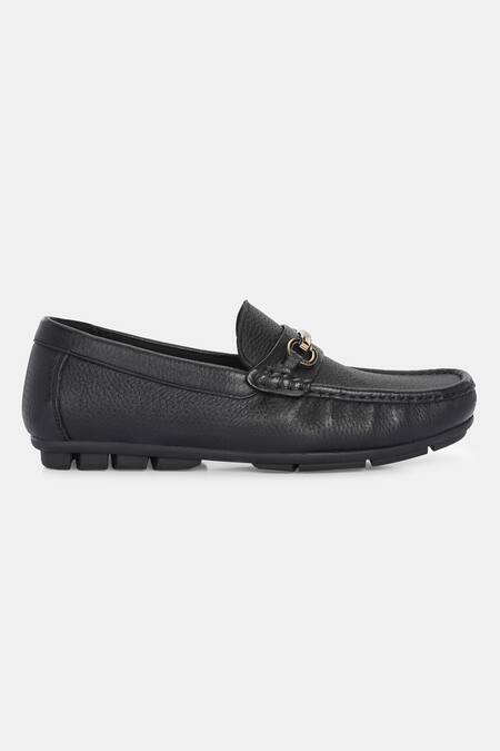 Shop_Lafattio_Black Pashmina Leather Textured Buckled Loafers _Online_at_Aza_Fashions