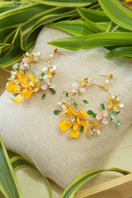 Floristaa by mahek_Multi Color Pearls, Stones Zara Flower Carved Necklace Set_Online_at_Aza_Fashions