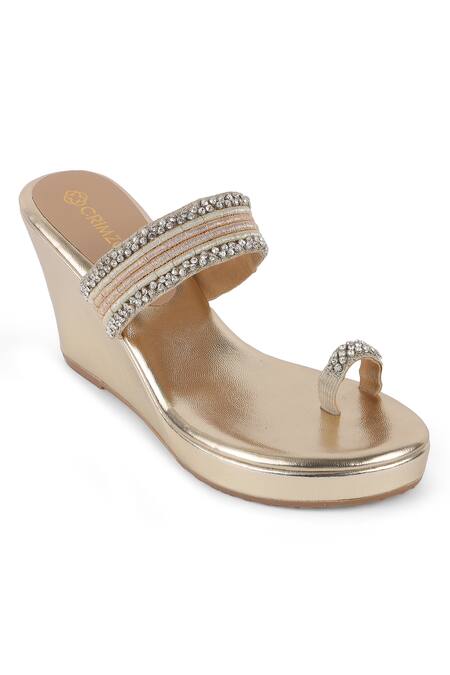 CRIMZON Gold Crystals Suniya Stone Embellished Kolhapuri Wedges Online at Aza Fashions CRIMZON_Gold Crystals Suniya Stone Embellished Kolhapuri Wedges_Online_at_Aza_Fashions