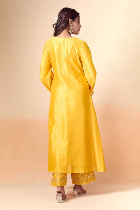 Shop Kalakaari By Sagarika Yellow Chanderi , Organza Embroidery Keyhole Neck Hand Kurta Pant Set at Aza Fashions Shop_Kalakaari By Sagarika_Yellow Chanderi , Organza Embroidery Keyhole Neck Hand Kurta Pant Set _at_Aza_Fashions