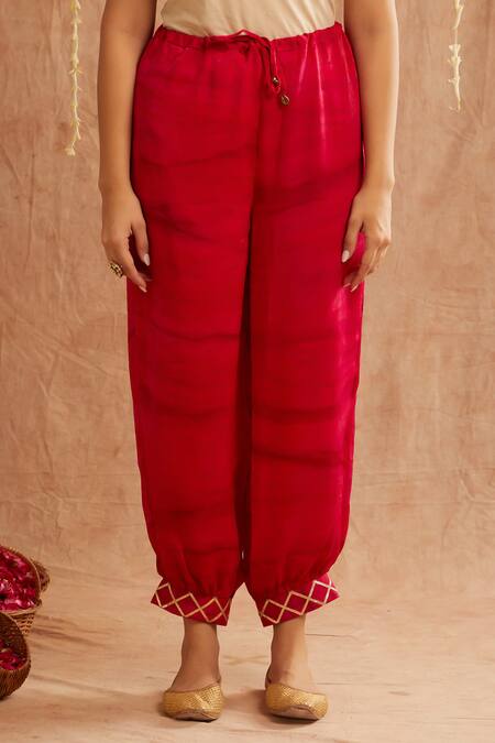 Label Muslin Fuchsia Organza, Satin Gota Noor-e-gul Lace Embellished Kurta Harem Pant Set Online at Aza Fashions Label Muslin_Fuchsia Organza, Satin Gota Noor-e-gul Lace Embellished Kurta Harem Pant Set_Online_at_Aza_Fashions