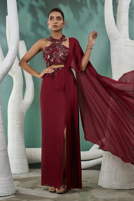 One Knot One By Ashna Maroon Chiffon Satin Embroidery Resham Halter Ivy Vine Pre Draped Saree Set 