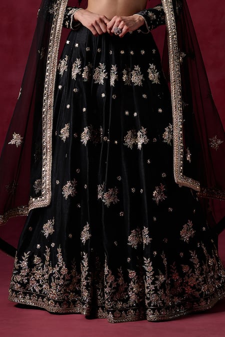Buy Lashkaraa Black Satin, Crepe Sequins, Zari, Embroidery Floral Butta Lehenga Set Online at Aza Fashions Buy_Lashkaraa_Black Satin, Crepe Sequins, Zari, Embroidery Floral Butta Lehenga Set _Online_at_Aza_Fashions