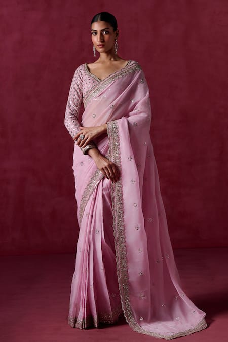 LASHKARAA Scallop Hem Embroidered Saree With Blouse 