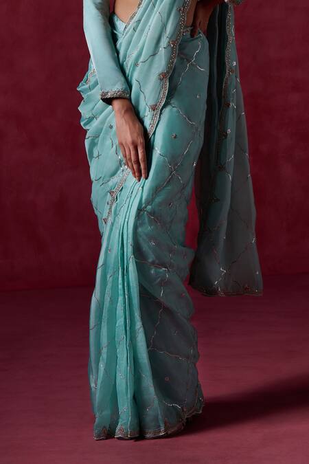 Lashkaraa_Green Silk, Satin Sequins, Zari Geometric Embroidered Pre-draped Saree Set_Online_at_Aza_Fashions