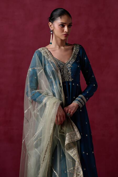 Buy Lashkaraa Blue Silk Embroidery, Sequins V-neck Floral Butti Anarkali Set Online at Aza Fashions Buy_Lashkaraa_Blue Silk Embroidery, Sequins V-neck Floral Butti Anarkali Set_Online_at_Aza_Fashions