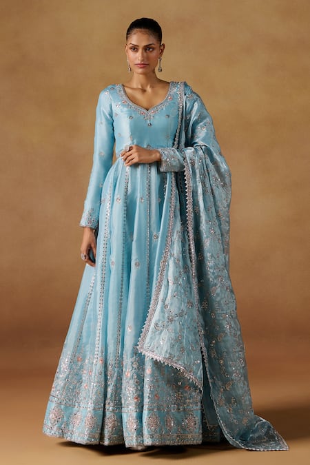 LASHKARAA Blue Organza Embroidered Zari Leaf Floral Butta Anarkali Set 