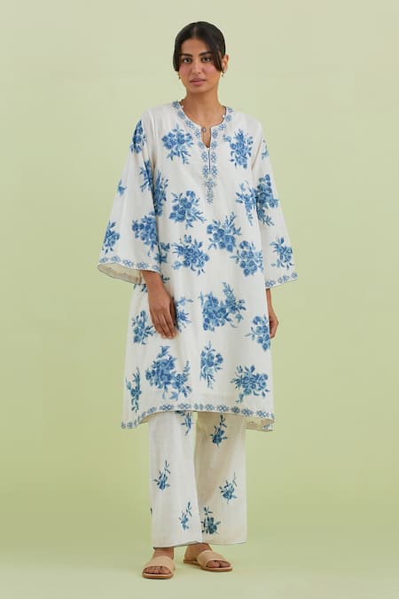Buy Kora Off White Cotton, Handloom Cotton, Chanderi Floral Print A-line Kurta Set Online at Aza Fashions Buy_Kora_Off White Cotton, Handloom Cotton, Chanderi Floral Print A-line Kurta Set _Online_at_Aza_Fashions
