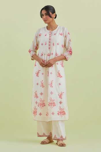 Buy_Kora_Off White Silk, Cotton, Chanderi Embroidery Flower Hand Block Print Kurta Set _Online_at_Aza_Fashions