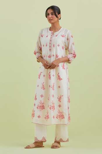 Shop_Kora_Off White Silk, Cotton, Chanderi Embroidery Flower Hand Block Print Kurta Set _Online_at_Aza_Fashions