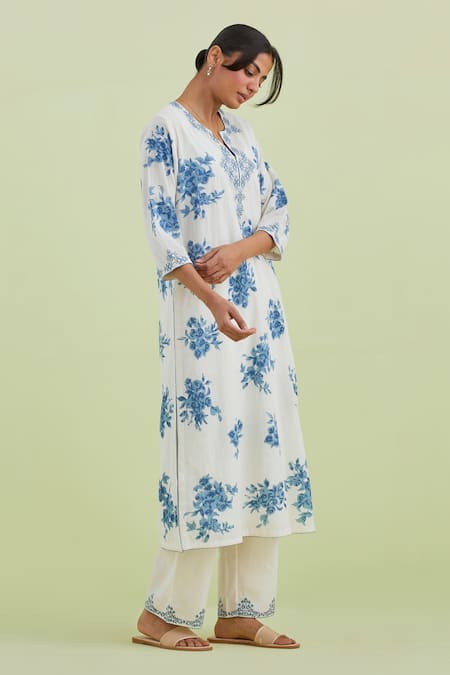 Kora Off White Silk, Chanderi, Cotton Embroidery Floral Hand Block Print Kurta Set at Aza Fashions Kora_Off White Silk, Chanderi, Cotton Embroidery Floral Hand Block Print Kurta Set _at_Aza_Fashions