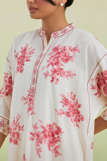 Shop_Kora_Off White Handloom , Embroidery, Floral Boota Print Kurta With Pant _Online_at_Aza_Fashions