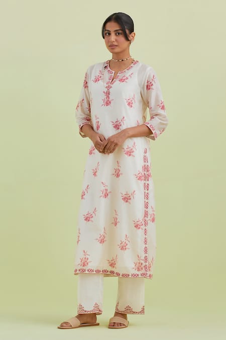 Buy_Kora_Off White Silk, Cotton, Chanderi Embroidery Hand Block Print Kurta Pant Set _Online_at_Aza_Fashions