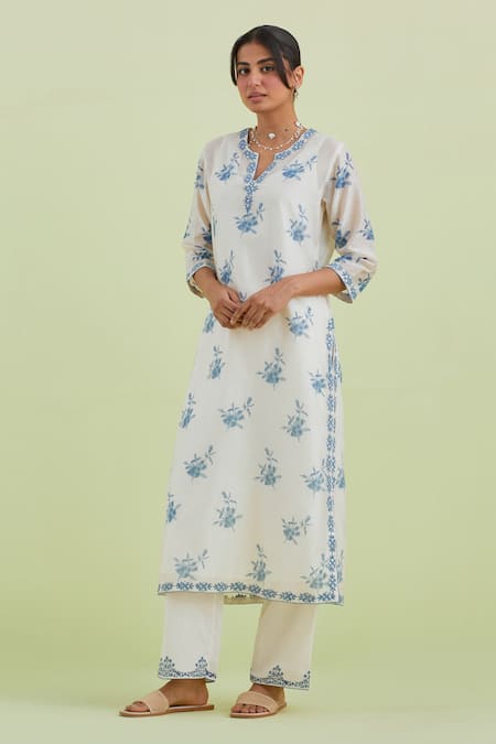 Shop_Kora_Off White Silk, Chanderi, Cotton Mirrors, Hand Block Print Kurta Pant Set _Online_at_Aza_Fashions