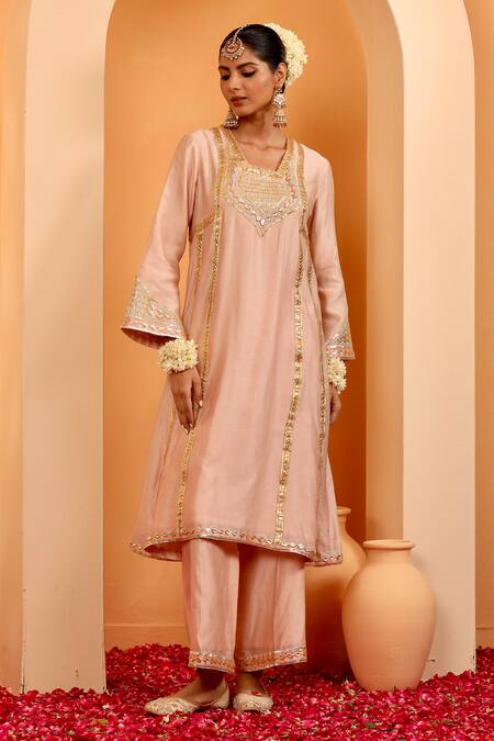 Buy Swati Wadhwani Couture Peach Organza, Chanderi Gota Patti, Embroidery Sitaara Embellished Kurta Set Online at Aza Fashions Buy_Swati Wadhwani Couture_Peach Organza, Chanderi Gota Patti, Embroidery Sitaara Embellished Kurta Set _Online_at_Aza_Fashions