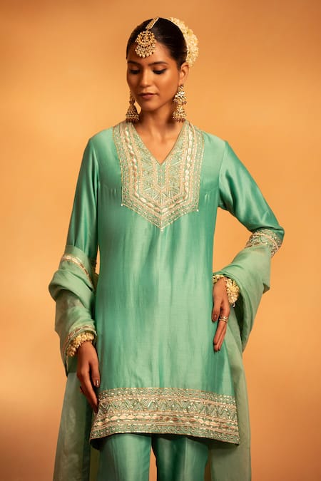 Buy Swati Wadhwani Couture Green Organza, Chanderi Zari, Pearls, Embroidery Sunheri Embellished Kurta Set Online at Aza Fashions Buy_Swati Wadhwani Couture_Green Organza, Chanderi Zari, Pearls, Embroidery Sunheri Embellished Kurta Set _Online_at_Aza_Fashions