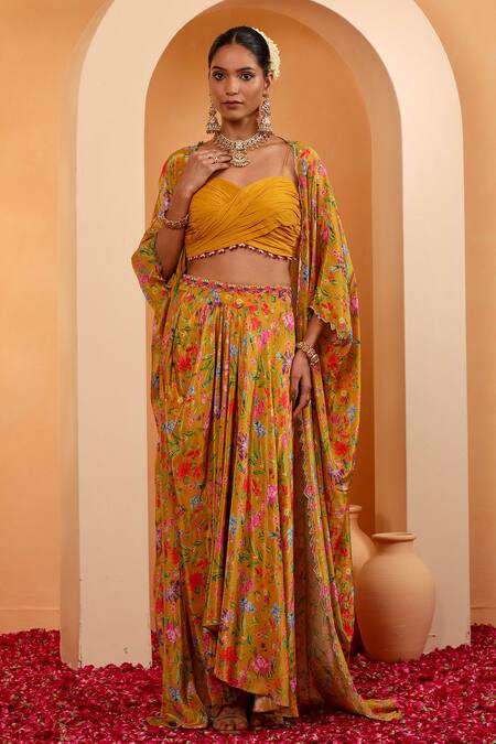 Swati Wadhwani Couture Yellow Crepe Sequins Sweetheart Neck Saanjh Printed Skirt Set With Cape Online at Aza Fashions Swati Wadhwani Couture_Yellow Crepe Sequins Sweetheart Neck Saanjh Printed Skirt Set With Cape _Online_at_Aza_Fashions
