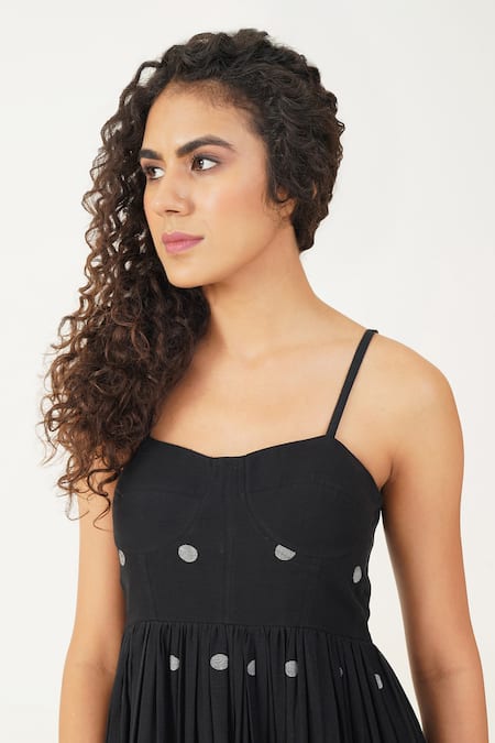 Buy Indigo Dreams Black 100% Cotton Hand Woven Circular Jamdani Square Maple Bralette Dress Online at Aza Fashions Buy_Indigo Dreams_Black 100% Cotton Hand Woven Circular Jamdani Square Maple Bralette Dress _Online_at_Aza_Fashions