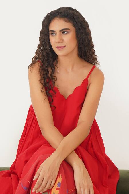 Indigo Dreams Red Cotton Scoop Neck Poppy Handwoven Jamdani Dress at Aza Fashions Indigo Dreams_Red Cotton Scoop Neck Poppy Handwoven Jamdani Dress _at_Aza_Fashions