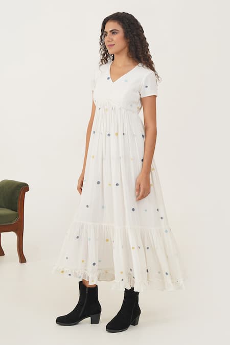 Shop_Indigo Dreams_White Cotton V-neck Acacia Handwoven Jamdani Dress _Online_at_Aza_Fashions